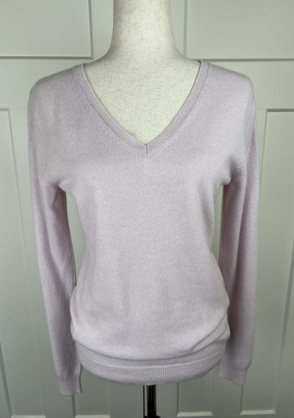 Christopher Fischer 100% Cashmere Sweater Womens M Blush Mauve V Neck